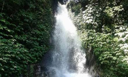 Air Terjun Lembah Cinta